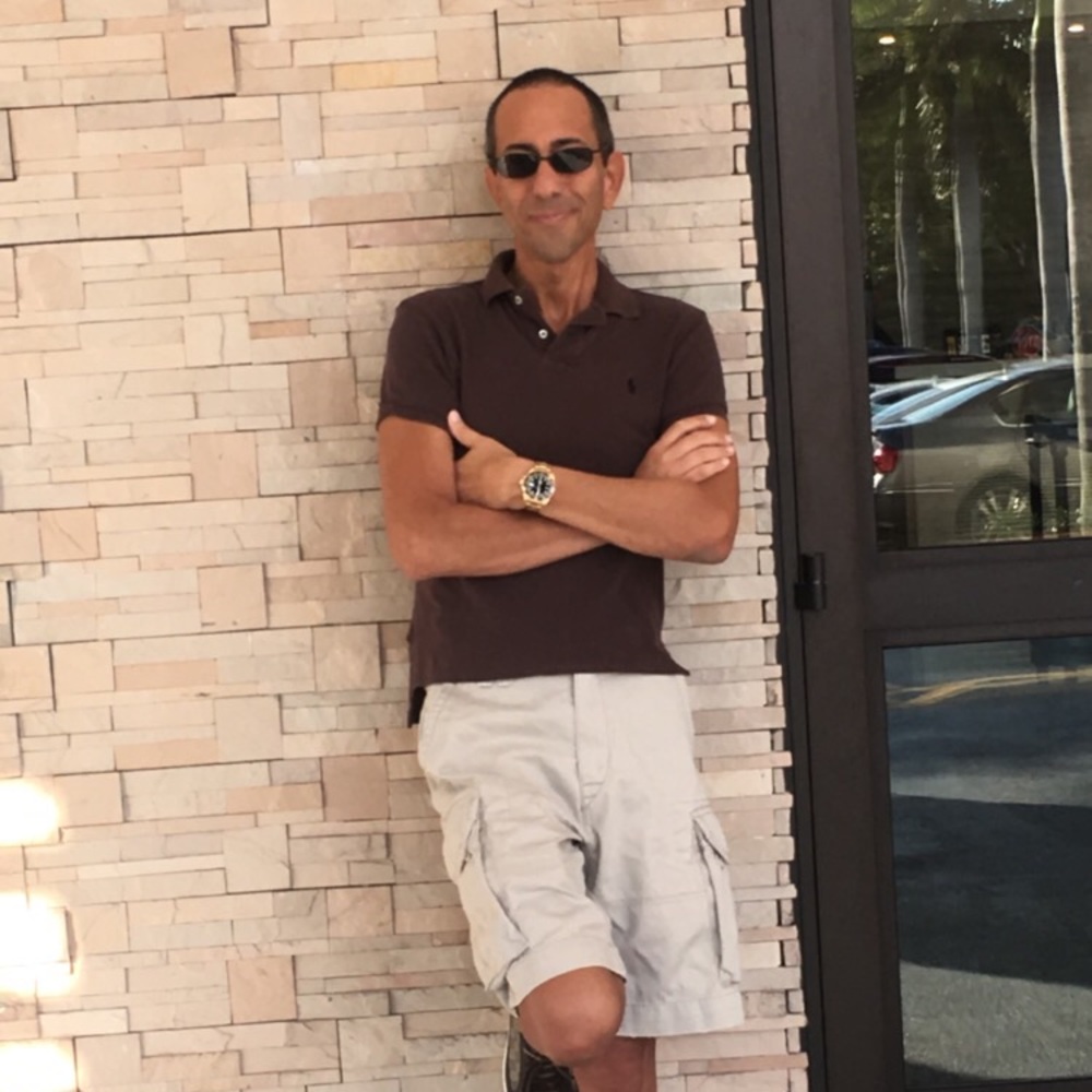 Meet your Posher, Mitchell